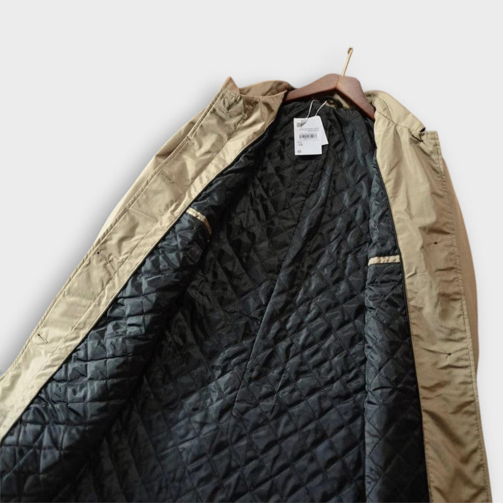 Cappotto da Uomo con Revers e Chiusura a Bottoni — foto 6