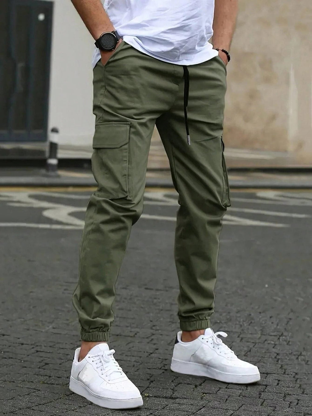 Joggers Cargo da Uomo con Caviglia Affusolata — foto 3