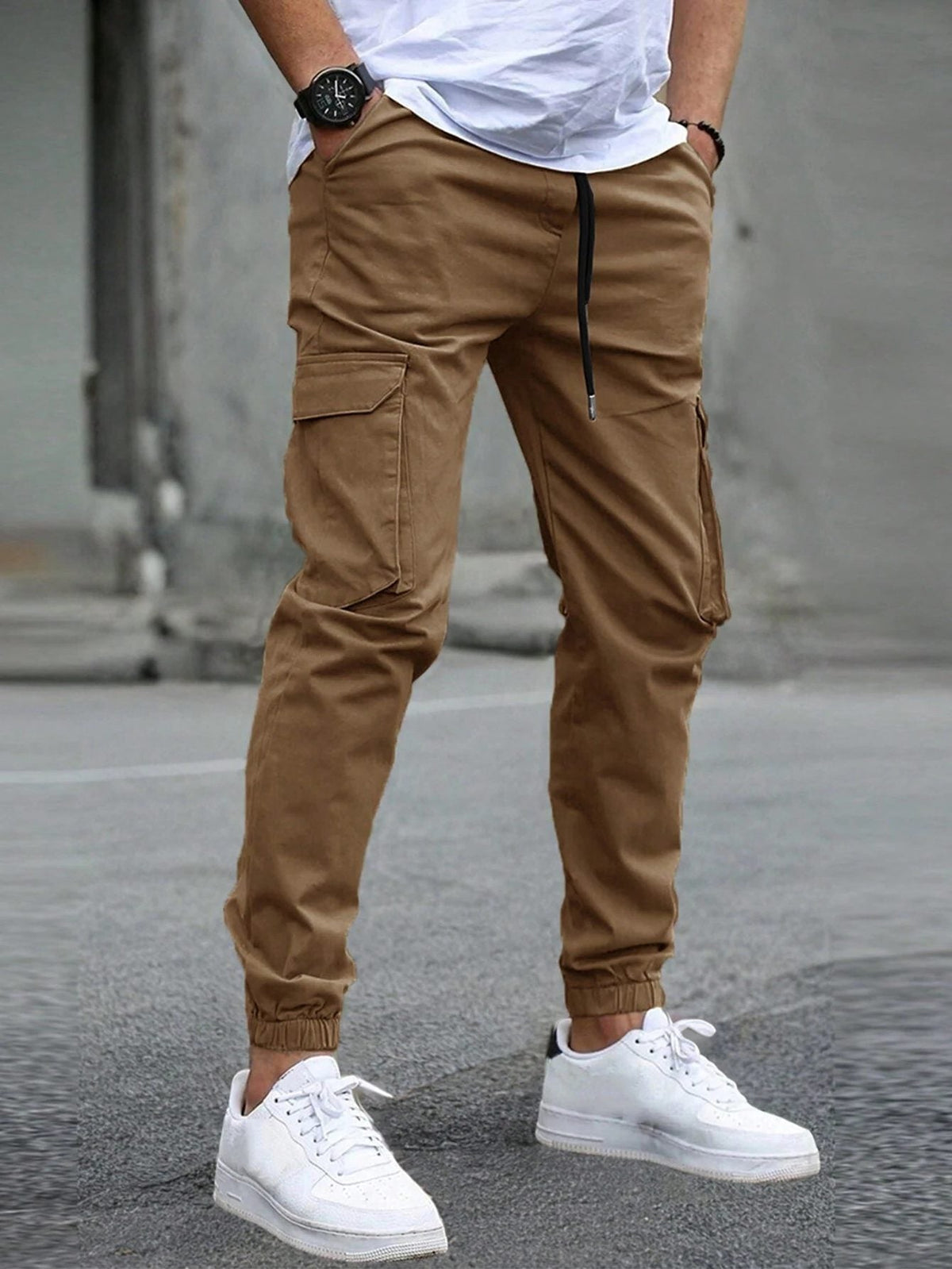 Joggers Cargo da Uomo con Caviglia Affusolata — foto 5