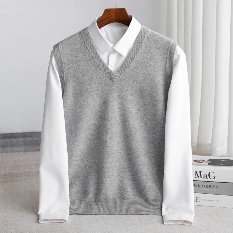 Gilet da Uomo in Maglia Leggera Scollo a V — foto 9