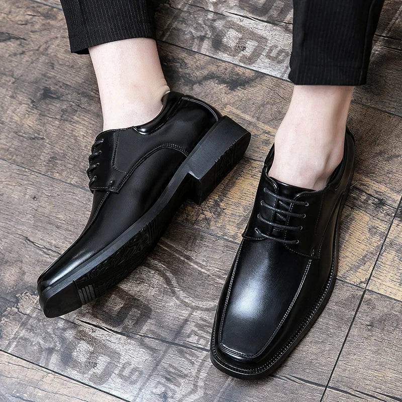 Scarpe Derby da Uomo in Pelle Finitura Lucida — foto 5