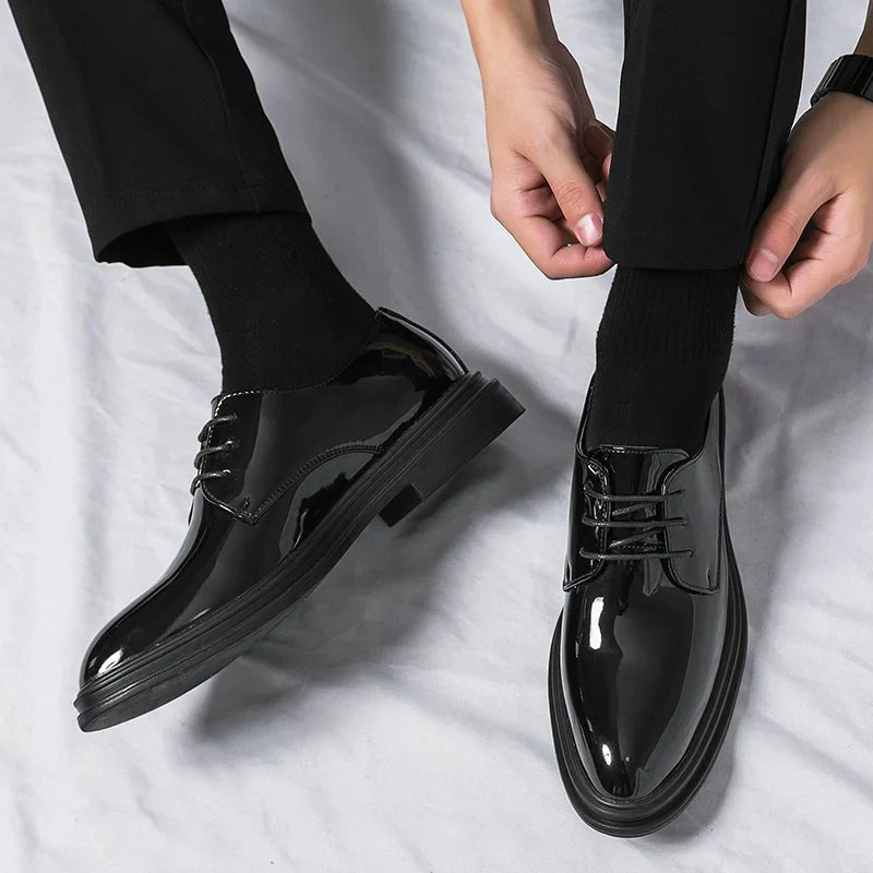 Scarpe Derby da Uomo Punta Liscia Effetto Lucido — foto 6