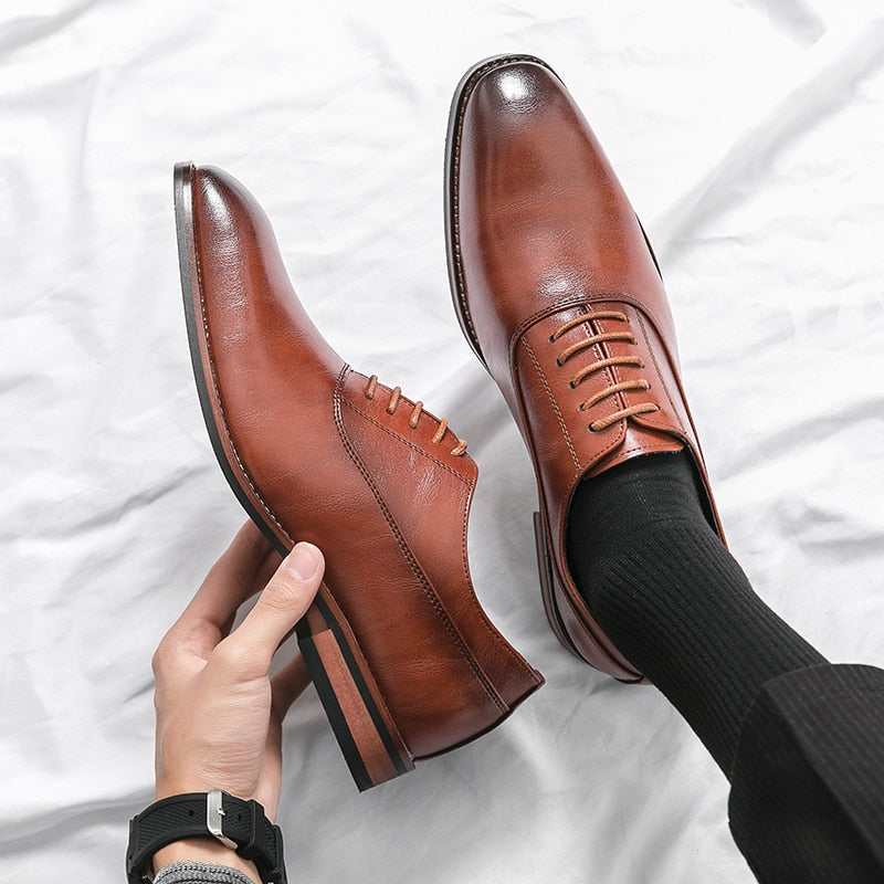 Scarpe Oxford da Uomo Eleganti con Wingtip — foto 3