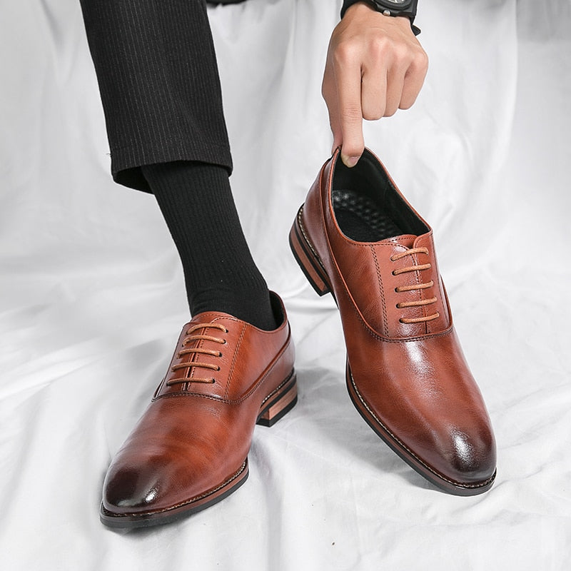 Scarpe Oxford da Uomo Eleganti con Wingtip — foto 6