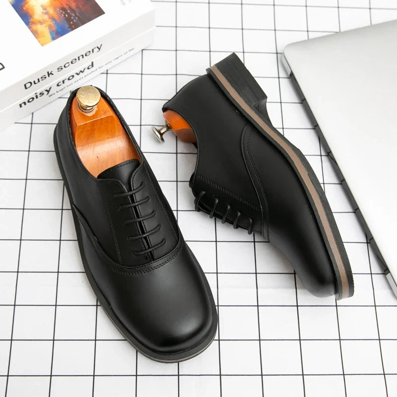 Scarpe Oxford da Uomo in Pelle Suola Spessa